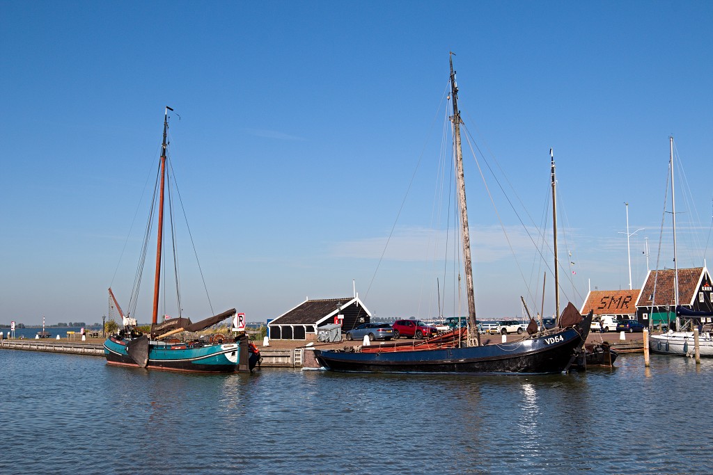 marken markermeer hdr houten huizen waterland vissersdorp paard van